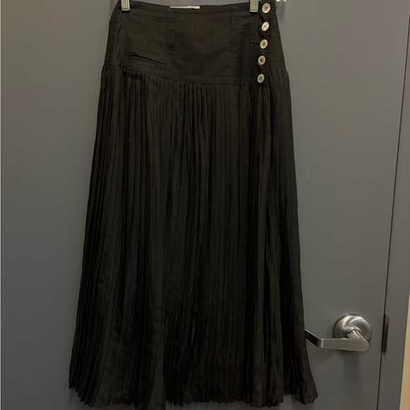 Jil Sander Dresses & Skirts - Vintage Jil Sander+ 100% Silk Pleated Midi Skirt 36 (2-4) Made in West Germany